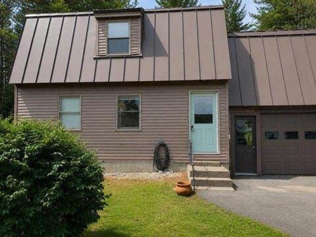 House for sale in Farmington, Maine