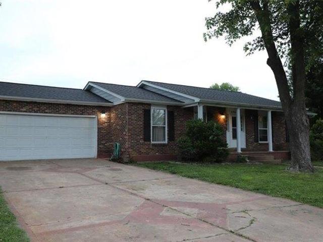 House for sale in Farmington, Missouri