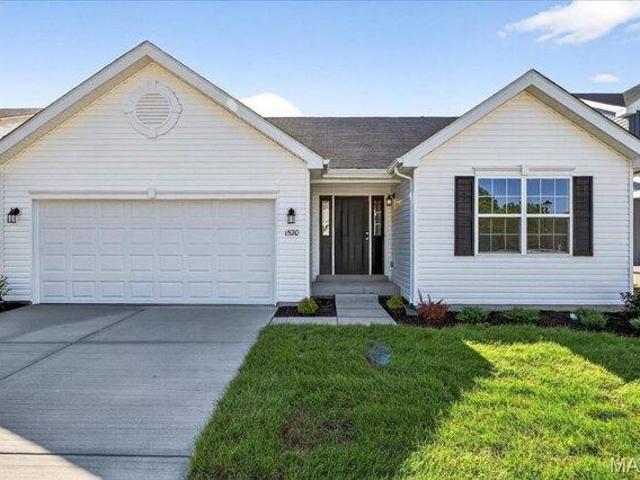 House for sale in Fenton, Missouri