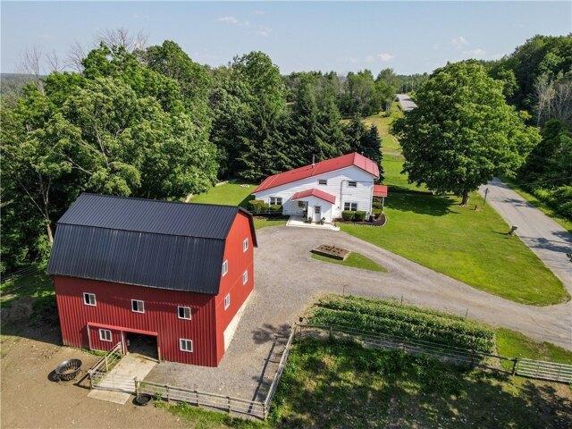 House for sale in Centerville, New York