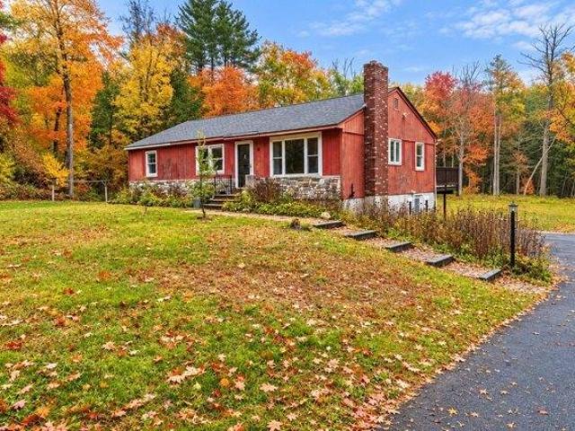 House for sale in State Line, Fitzwilliam