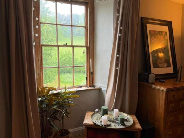 Flat for rent in Compton, Strode
