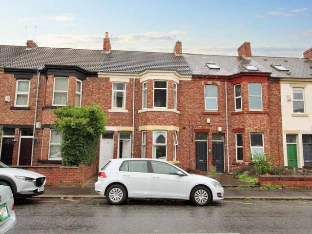Flat for sale in Heaton, Tyne And Wear