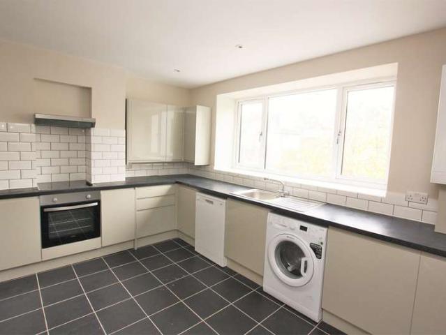 Flat for rent in West Finchley, Greater London