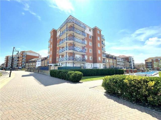 Flat for sale in Sovereign Harbour, Eastbourne
