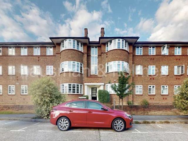 Flat for sale in Beaufort Park, Greater London