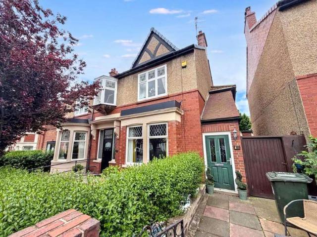 Flat for sale in Whitley Bay, North Tyneside