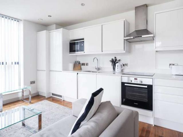 Flat for rent in South Hackney, Hackney