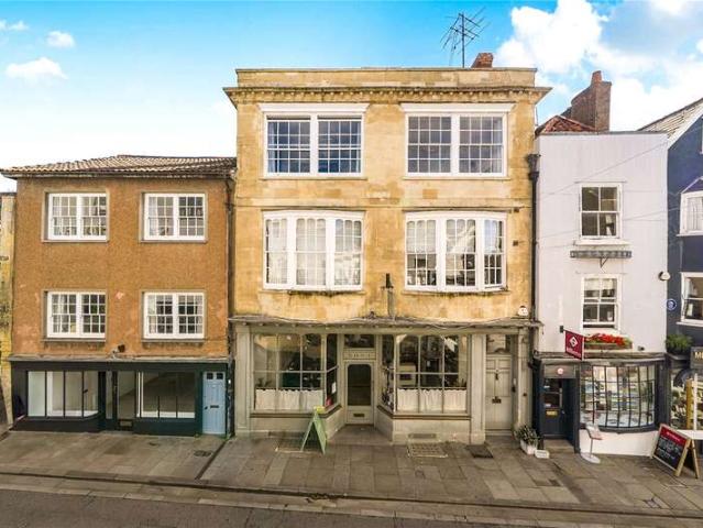 Flat for sale in Wells, Somerset