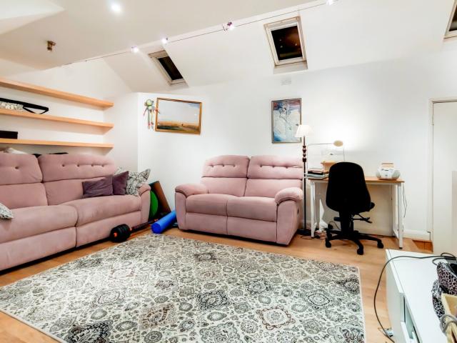 Apartment for rent in London Borough of Islington, Greater London