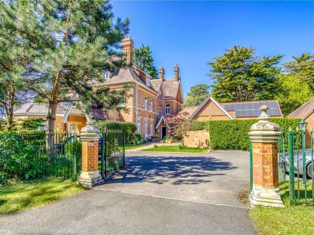 Flat for sale in Branksome Park, Poole