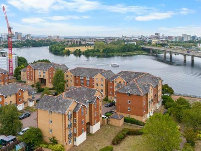 Apartment for sale in Cardiff International Sports Village, Cardiff