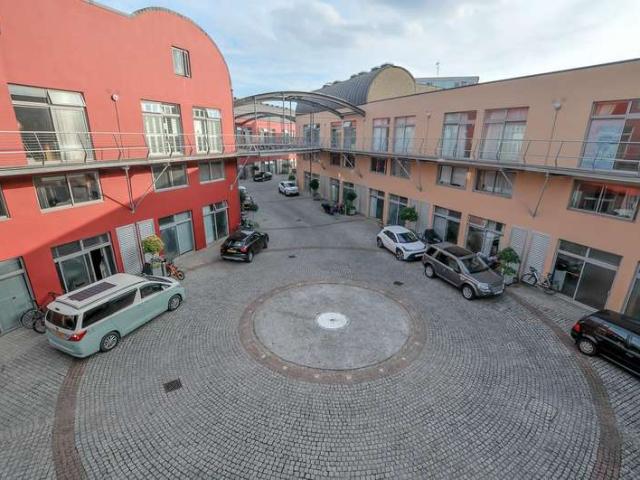 Flat for sale in London Borough of Hackney, Greater London