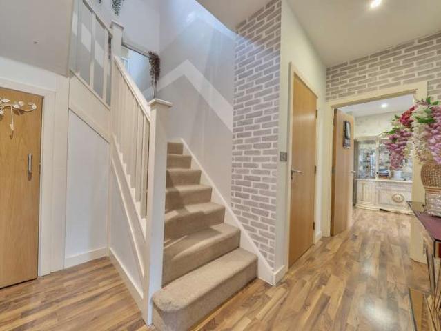 Flat for sale in Rush Green, Greater London