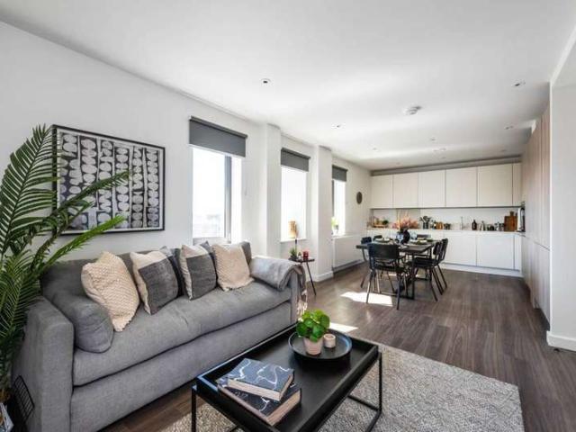 Flat for rent in Croydon, Waddon