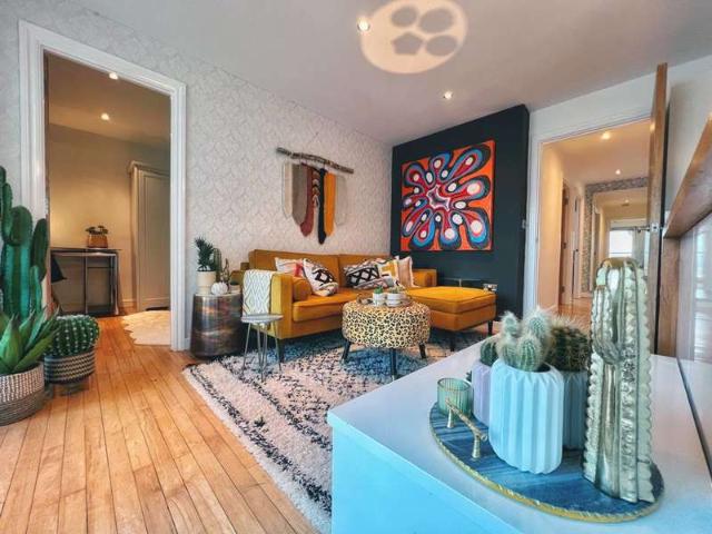 Flat for sale in Thamesmead, Royal Borough of Greenwich