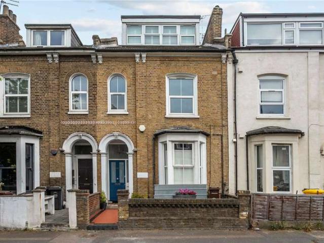 Flat for sale in Clapton, Lower Clapton