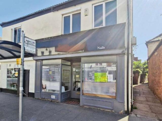 Flat for sale in Selby