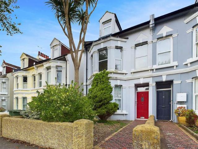 Flat for sale in Aldrington