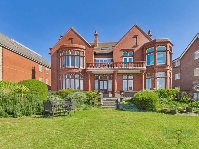 Flat for sale in St Annes, Lytham