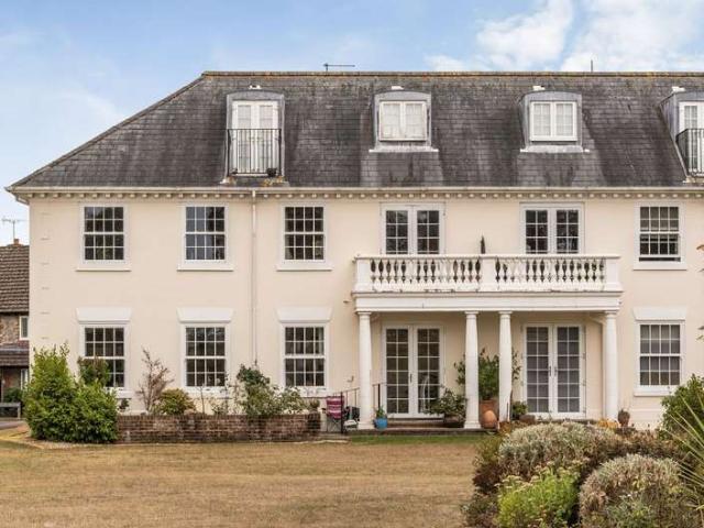 Flat for sale in Chichester, Littlecote