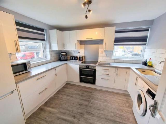 Flat for sale in Privett, Middlecroft