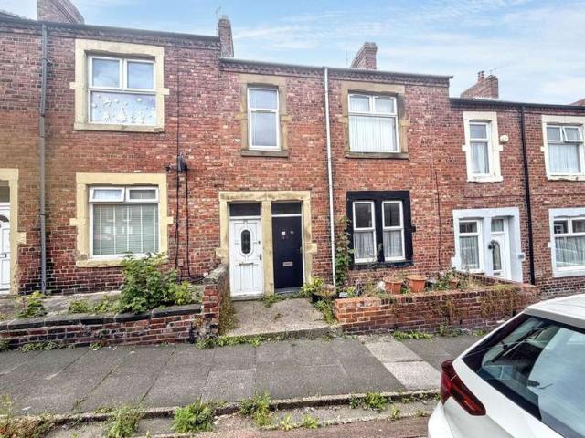 Flat for sale in Swalwell, Tyne And Wear