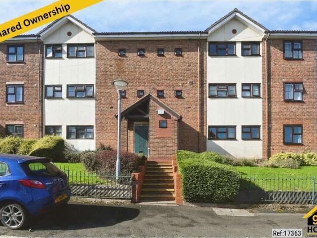 Flat for sale in Hodge Hill, Birmingham