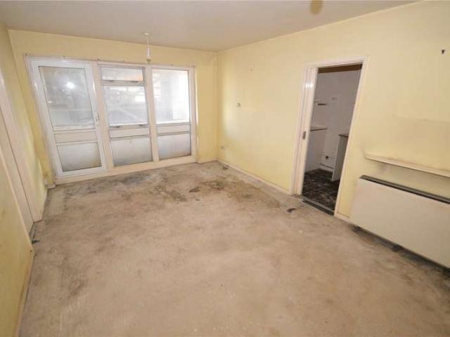 Flat for sale in Seaton, Budlake