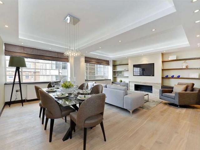 Flat for sale in City of Westminster, Greater London