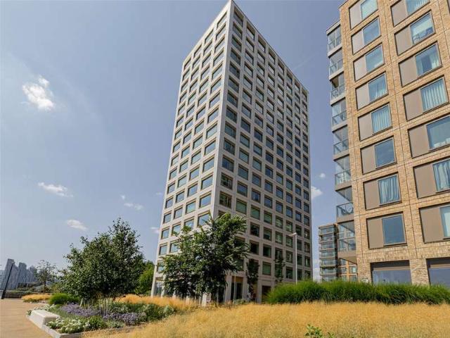 Flat for sale in Silvertown, Greater London