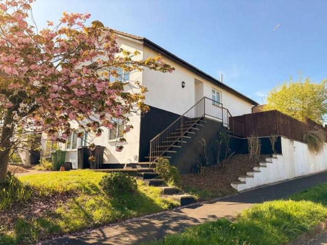Flat for rent in Teignmouth, Teignbridge
