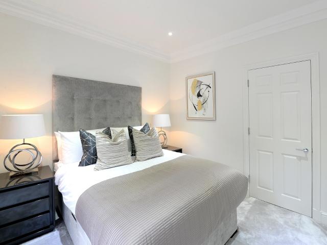 Apartment for rent in Earl's Court, Greater London