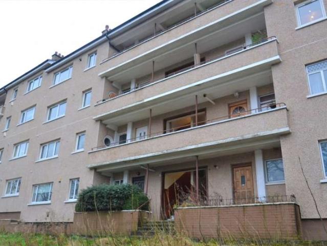 Flat for sale in Wellmeadow, Scotland
