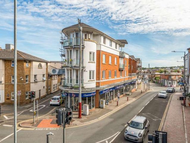 Flat for sale in St James, Sandown Park