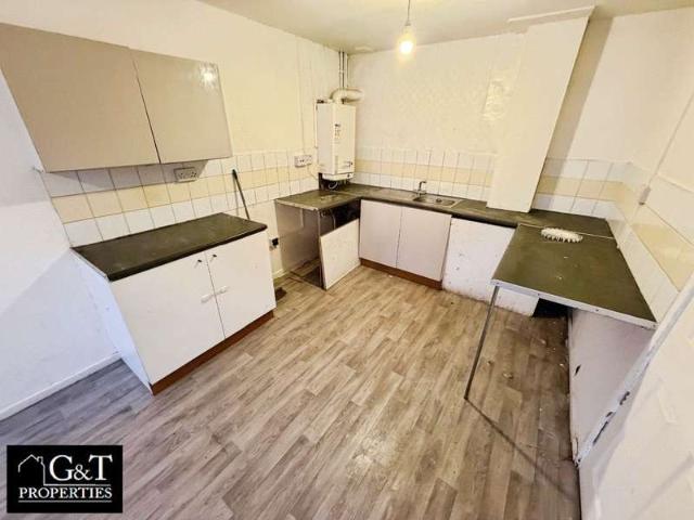 Flat for rent in Tipton, West Midlands