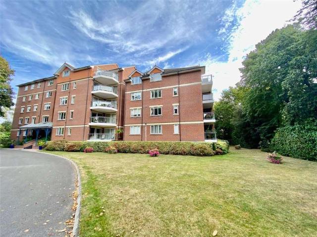 Flat for sale in Branksome Chine, Branksome Park