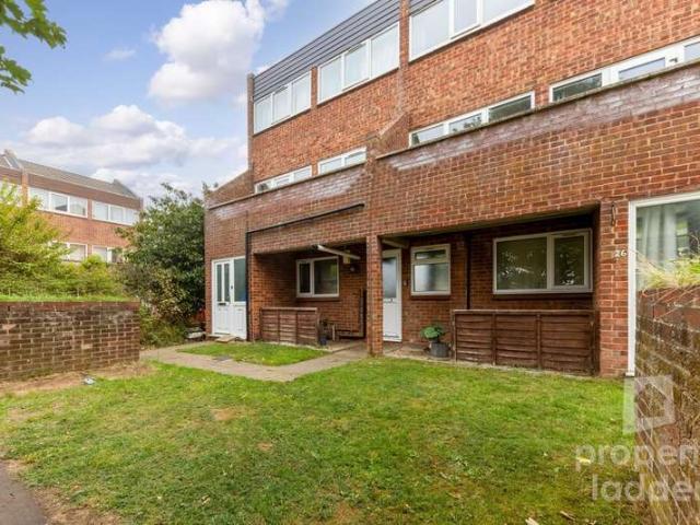 Flat for sale in New Catton, Norwich