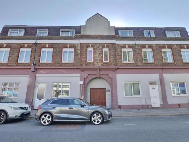 Flat for sale in Fratton, City Of Portsmouth