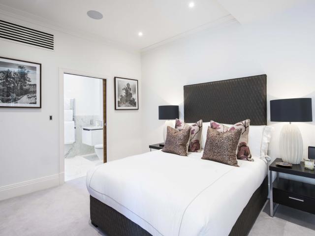 Apartment for rent in London Borough of Hammersmith and Fulham, Greater London