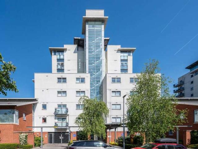 Flat for sale in Thamesmead, Royal Borough of Greenwich