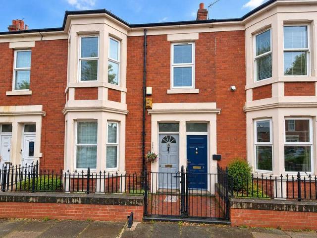 Flat for sale in Elswick, Tyne And Wear