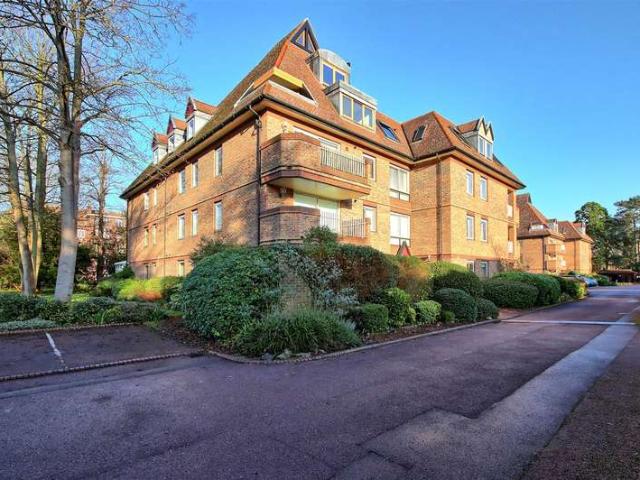 Flat for sale in Newnham, Cambridge