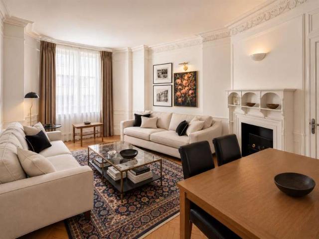 Flat for sale in City of Westminster, Greater London