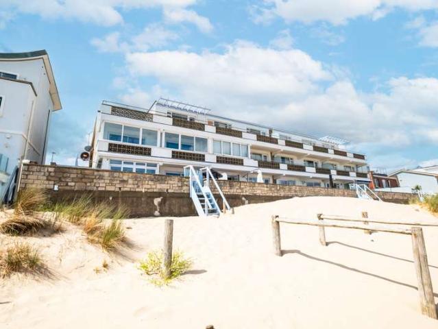 Flat for sale in Sandbanks, Poole