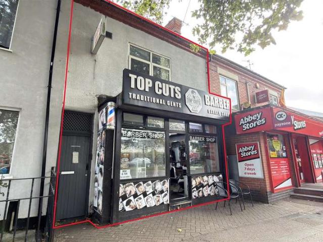 Flat for sale in Mowmacre Hill, Leicester