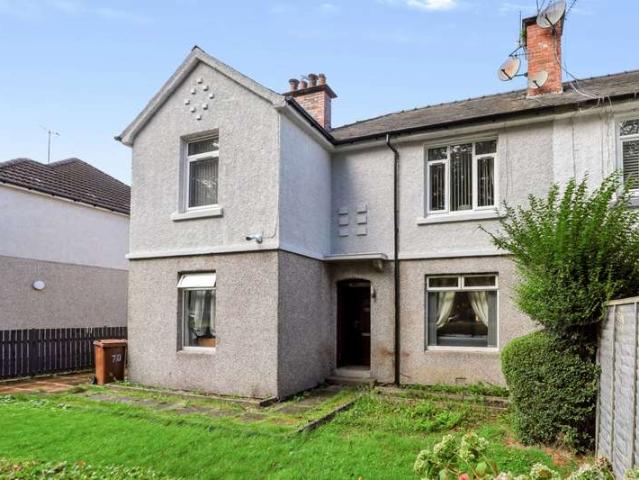 Flat for sale in Linthouse, Scotland