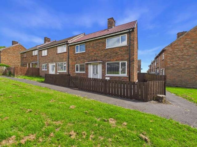 Flat for rent in Brandon Village, Brandon
