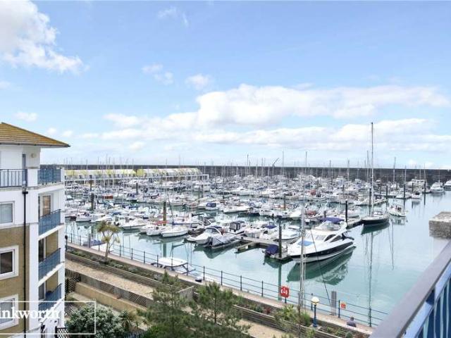Flat for rent in Brighton Marina, Roedean