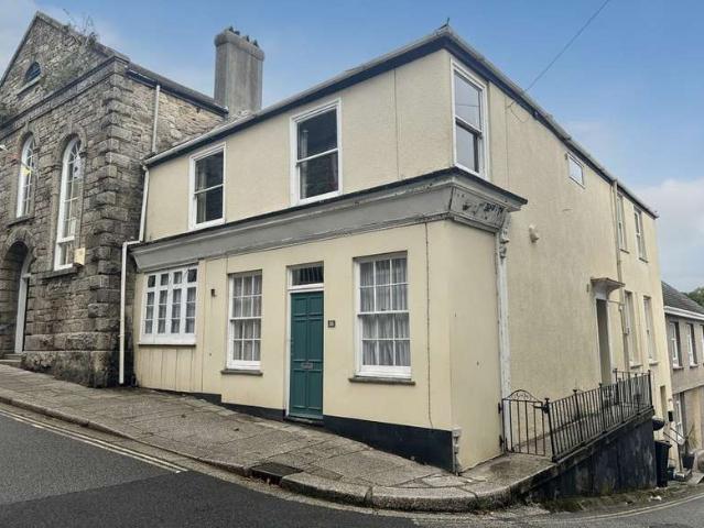 Flat for sale in Bissom, Penryn